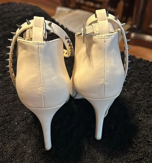Purkly stiletto Bootie - Image 4