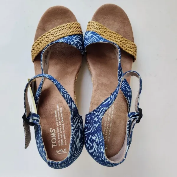 TOMS Clarissa Blue Batik Wedge Sandals | Size 9.5 - Image 7