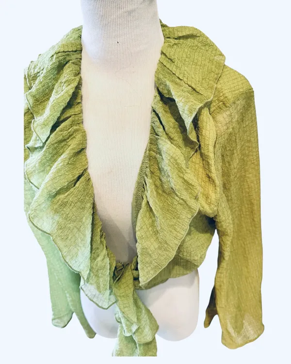 Princess Polly NWT PrettyLittleThing Green Ruffle Tie Front Top Blouse Cropped L 12 Chiffon - Image 3