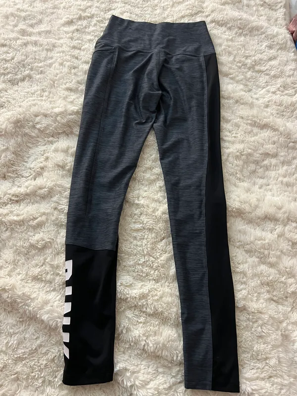PINK Victoria’s Secret Pocket Leggings - Image 2