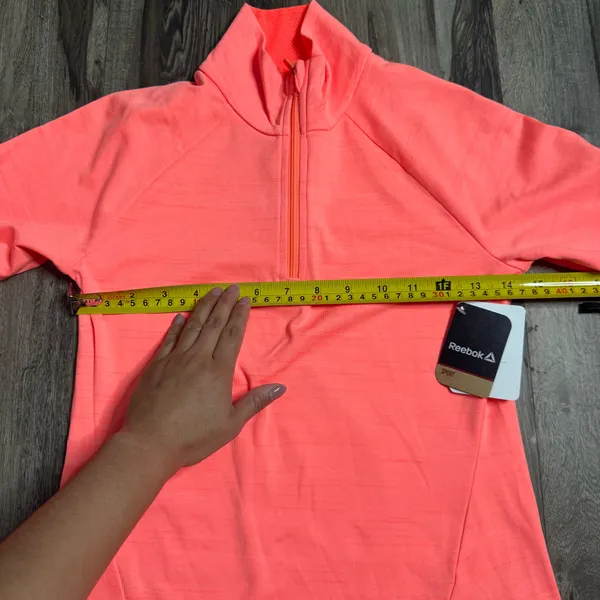 Reebok Women's Neon Coral Sweatshirt - Image 7