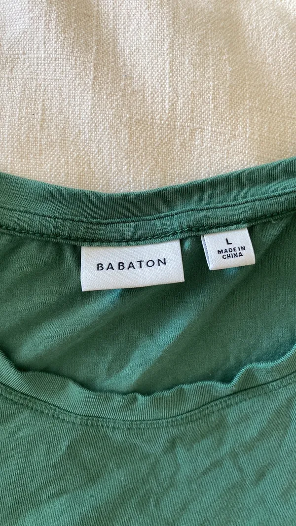 Aritzia Babaton Everyday T Shirt - Image 4