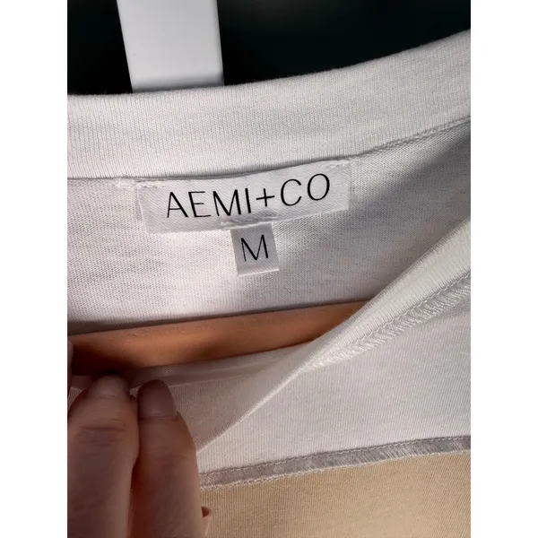 Aemi + Co Polly Color Block Top Neutral Coastal Grandmother‎ Relaxed Medium - Image 4