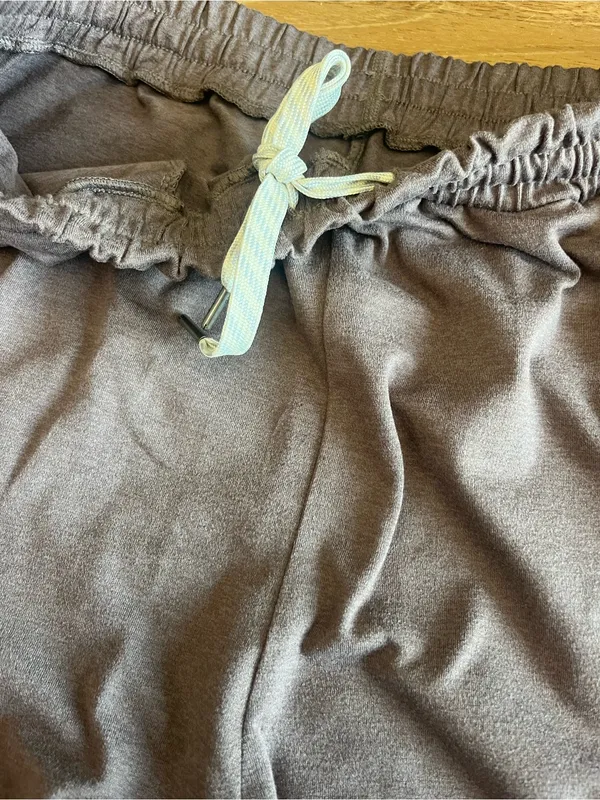 Vuori Boyfriend Cargo Jogger - Image 5
