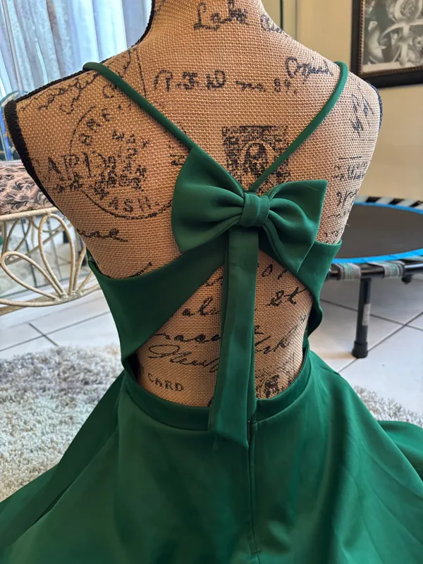 Fabulous dress size 7 💜 Green - Image 5