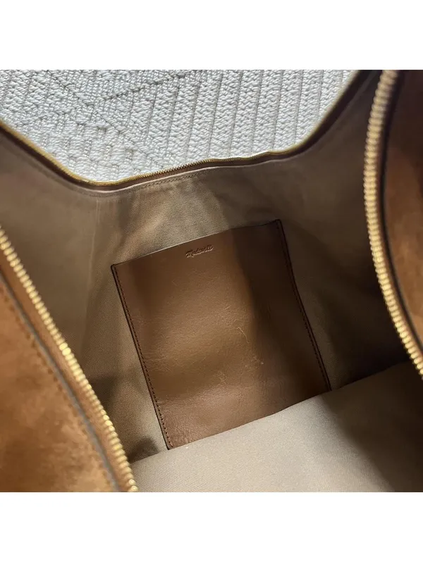 Madewell Essential Curve Shoulder Bag in Aged Cognac - Image 8