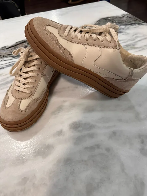 DV by Dolce Vita Sneakers - Image 4