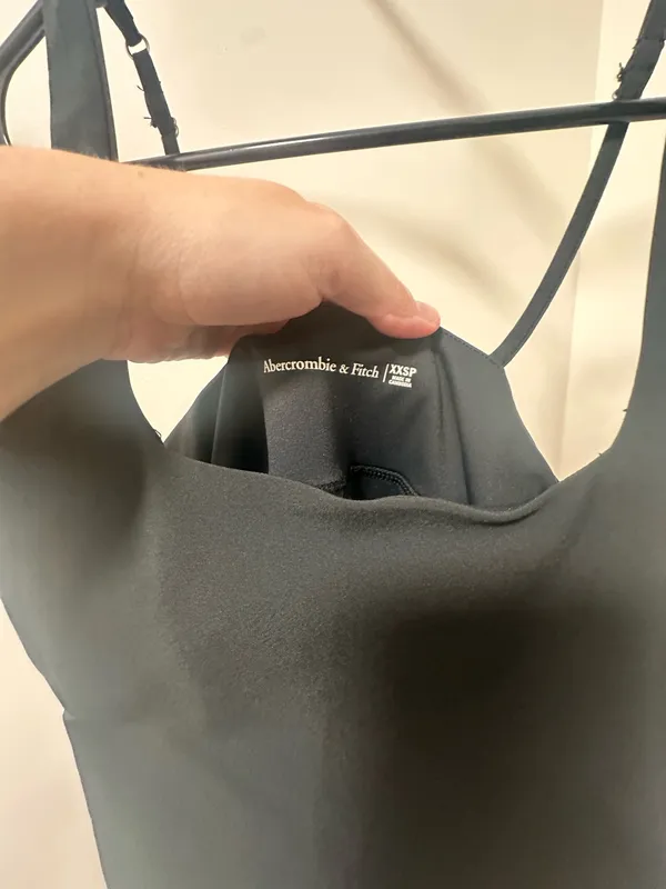 Abercrombie Athletic Dress Traveler - Image 4