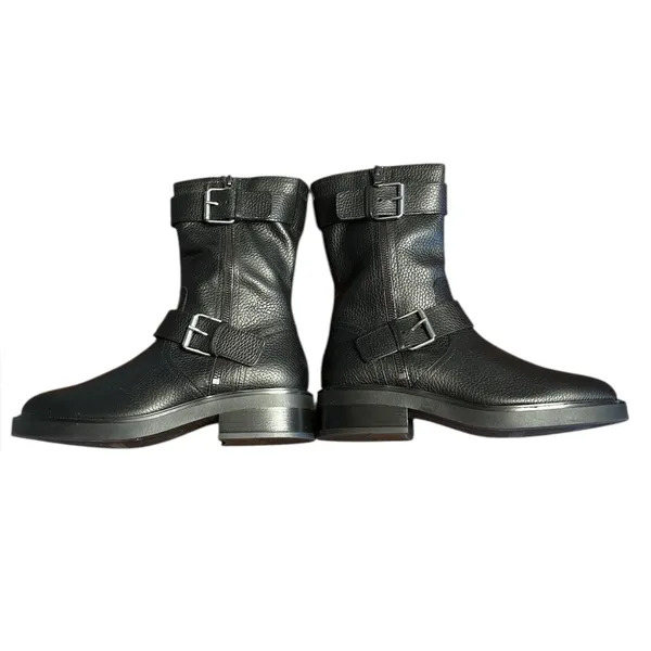 Steve Madden women’s Nolan boots black silver buckle moto Size 10 runs small NIB - Image 4