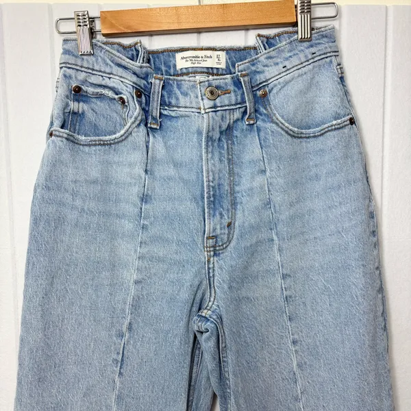 Abercrombie & Fitch High Rise The 90s Light Blue Jeans Curve love‎ Size 27 /4R - Image 2
