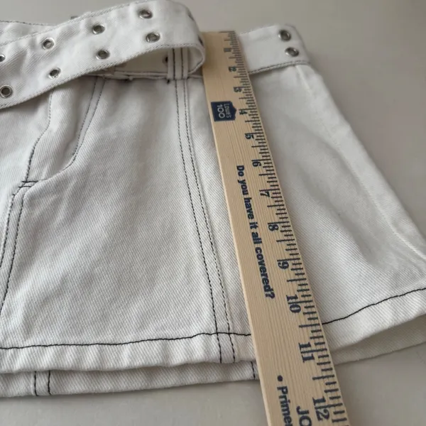 White Denim Grommet Belt Micro Mini Skirt‎ Small NWT Y2K Festival Grunge Indie - Image 8