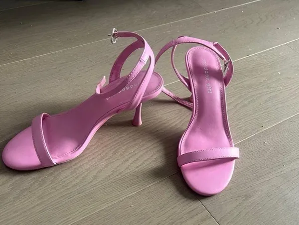 Madden Girl Heels Pink - Image 3