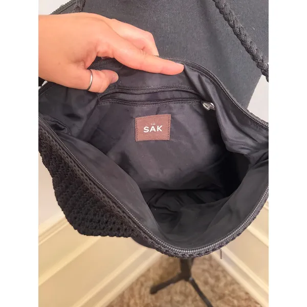 The Sak Original Black Tightweave Knit Shoulder Bag Purse Boho Minimalist Beach - Image 7