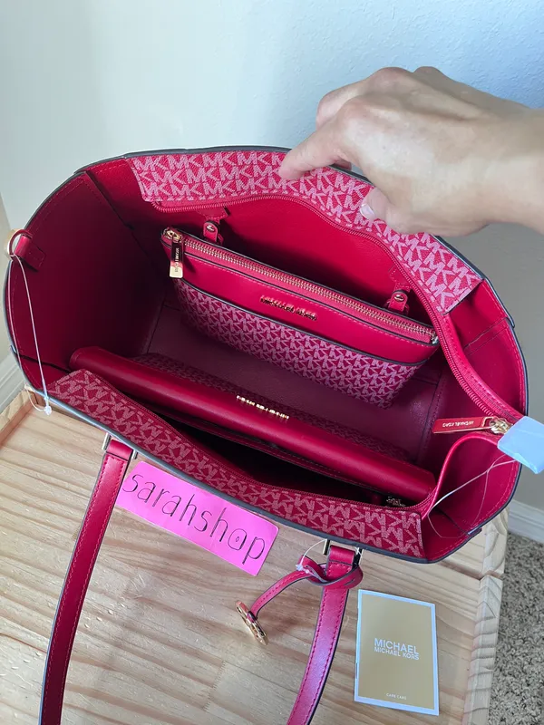Michael Kors 3 In 1 Tote - Image 10