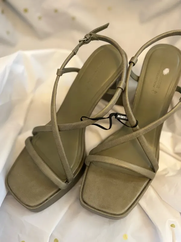 Pull&Bear Olive Strappy Square - Image 4