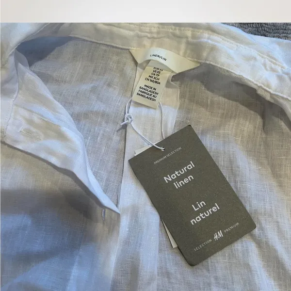 H&M Casual White Button Down Shirt - Image 2