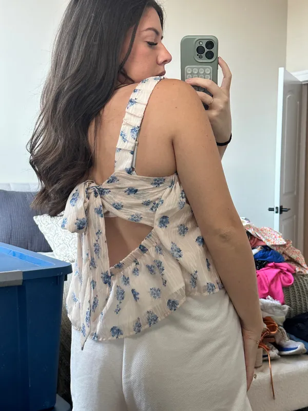white and blue floral tank shein - Image 2