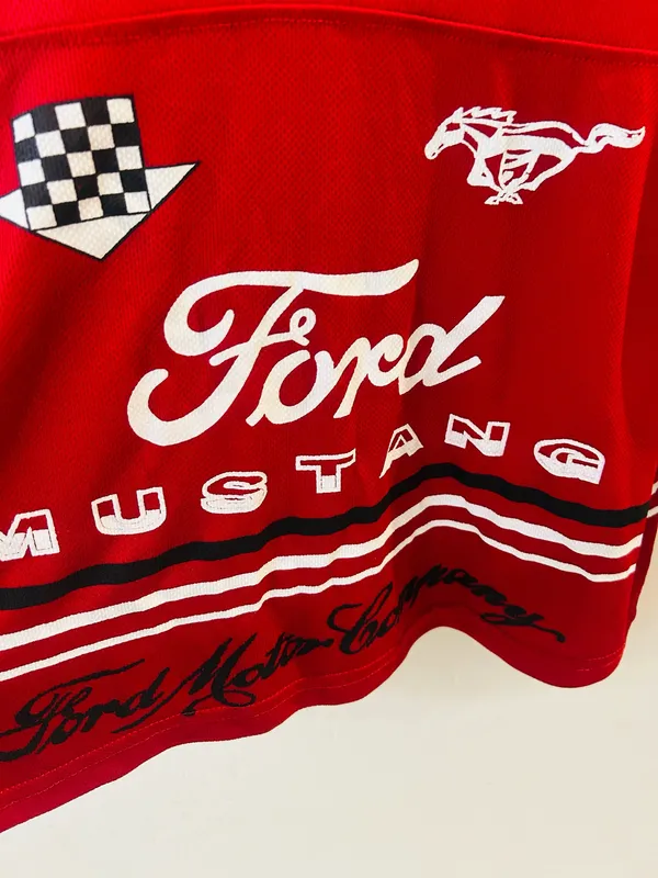 Ford Mustang crop top red - Image 2