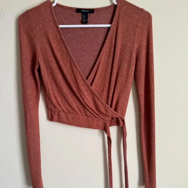Forever 21 Heathered Burnt Orange Wrap Long Sleeve - Image 4