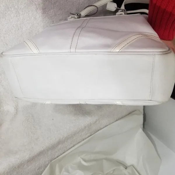 Coach White Leather Legacy Tote - Image 10