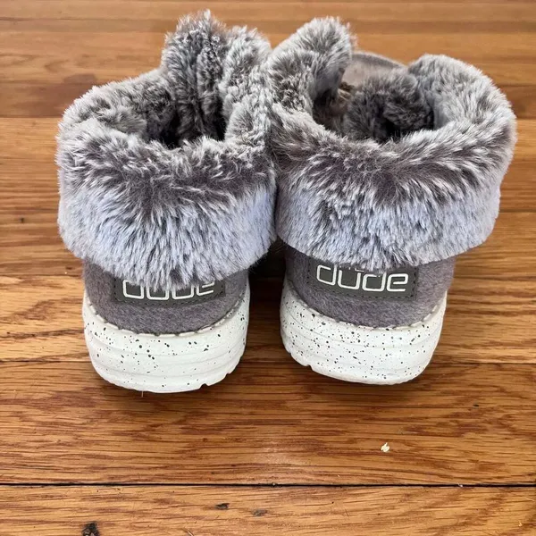 Hey Dude Wendy Fur Lined Boots Booties Shoes Women's Size 6 Comfort Slip On - Image 8