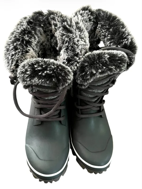 Bogs Women’s Arcata Knit Waterproof Winter Boots Gray Size 10 - Image 2