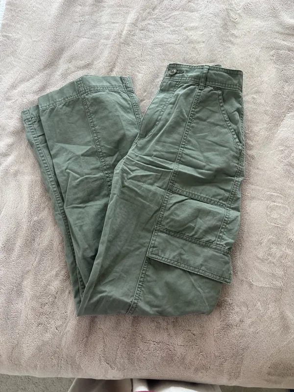 Abercrombie Cargo Pants - Image 2