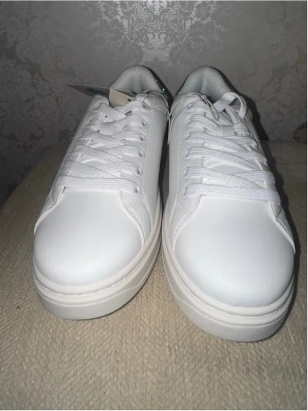 White tennis shoes with rhinestones / sparkles - Image 6