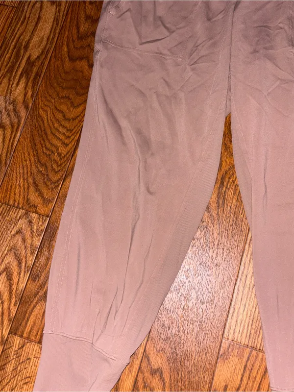 Athleta Rustic Beige Venice Joggers size medium Size L - Image 5