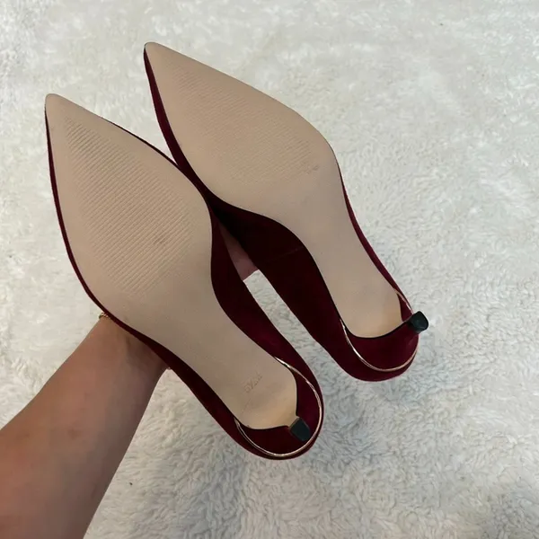 NWOT Talbots Womens Burgundy Suede 2” Classic Heels Pointed Toe 5.5 M - Image 4