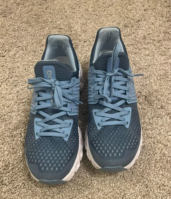 Running Shoes - Image 2