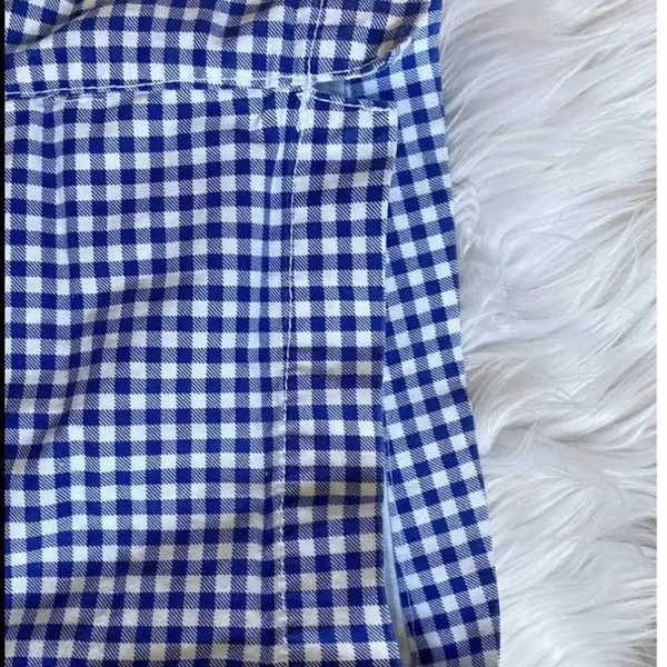 Old Navy Blue & White Patriotic‎ Everyday Gingham Shorts - 6 EUC - Image 5