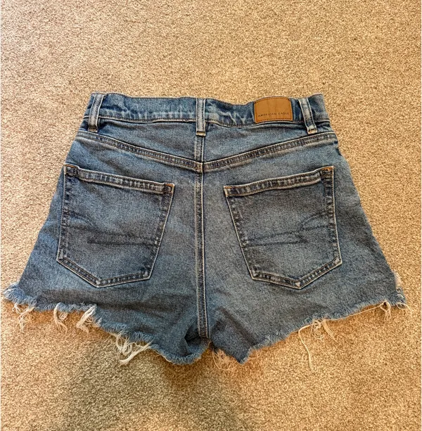American Eagle Stretch Denim High-Rise Shorts - Image 3