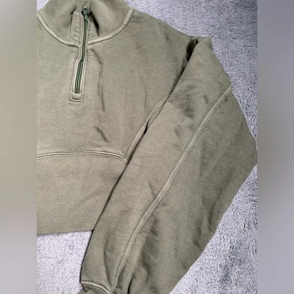 Aerie offline Olive Green Quarter-Zip cropped Pullover small - Image 3