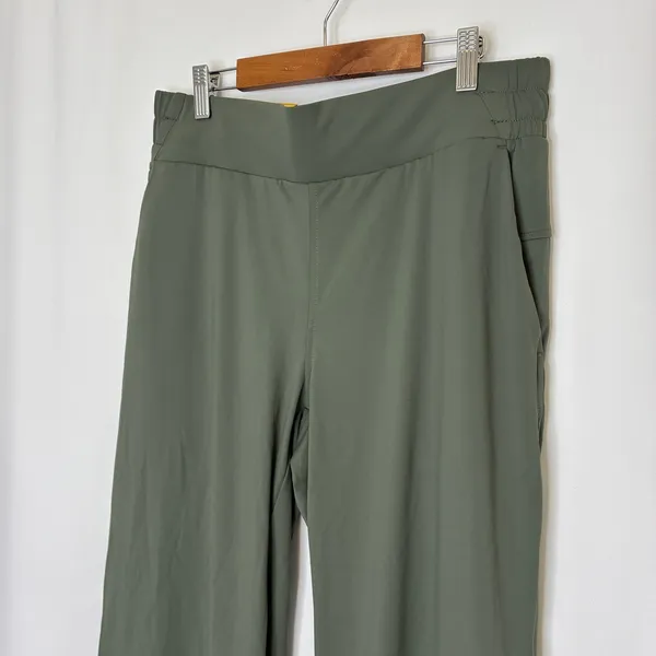 Member's Mark Green Wide Leg Travel Pants Elastic Waist NWT Womens Medium - Image 2