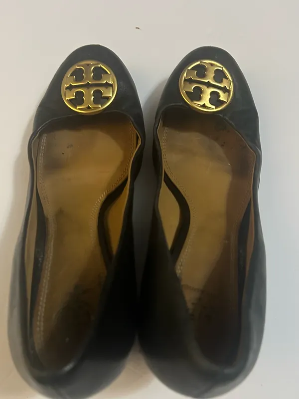 Tory Burch Womens Chelsea Black Wedge shoes size 8.5 - Image 3