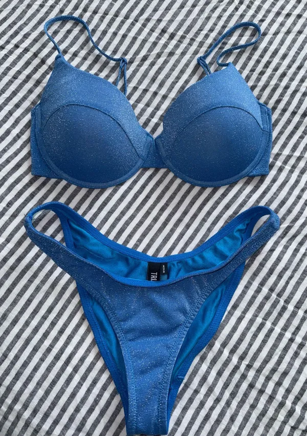 Triangl Bikini Set - Image 2