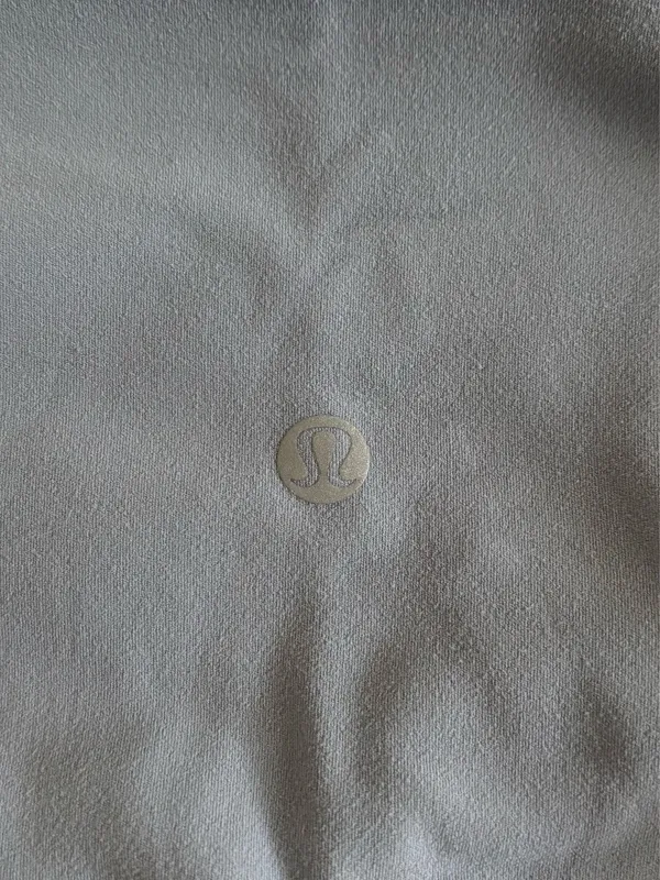 Lululemon Capri Leggings - Image 4