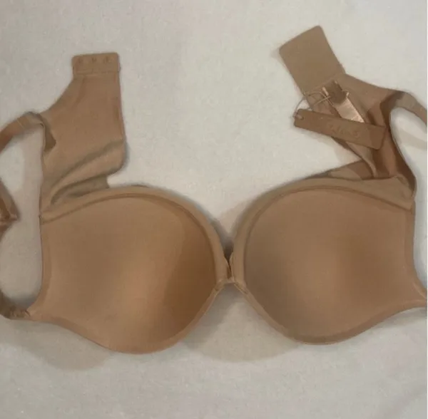 SKIMS Ultimate Plunge Push Up Bra 34D - Image 4