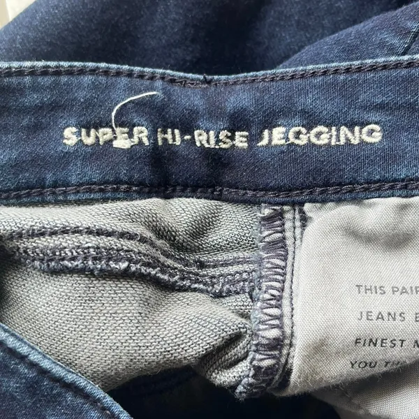 American Eagle Dark Wash Indigo Super High Rise Jegging Super Stretch Size 2 Reg - Image 4