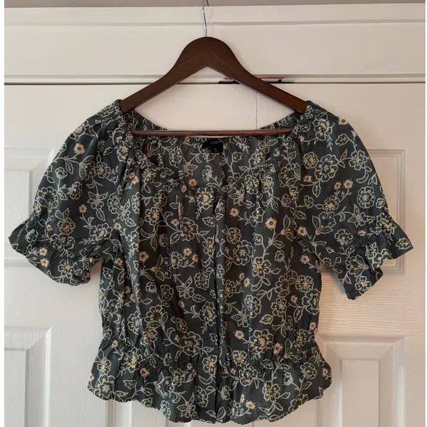 J.Crew Floral Puff Sleeve Smocked Peplum Top Green‎ Cotton Blouse Medium - Image 3