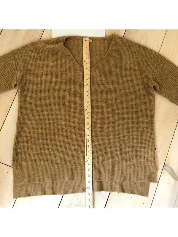 Intimately by Free People EUC Women's Brown V-Neck Acrylic Pullover Sweater XS/S - Image 5