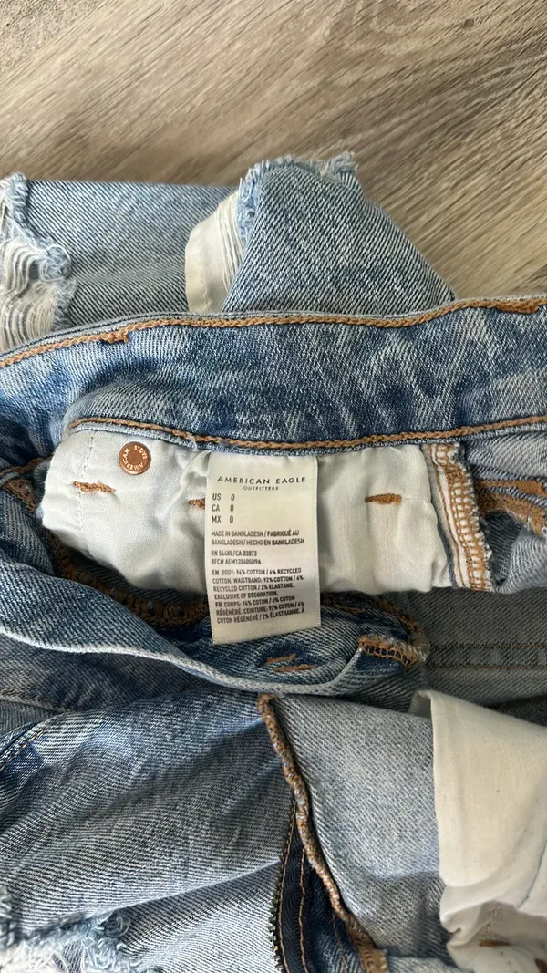 American Eagle Jean Shorts - Image 3