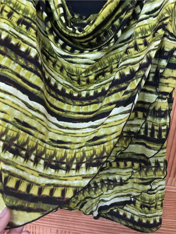 White House Black Market Green Patterned Draped Neck Sleeveless Blouse - Image 2