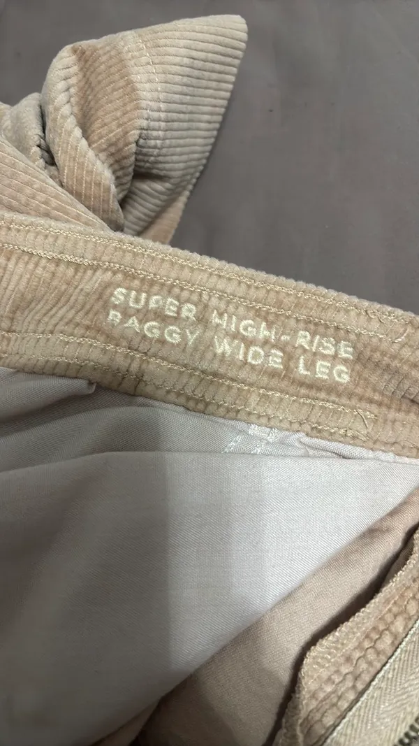 American Eagle corduroy pants, baggy, wide leg - Image 7