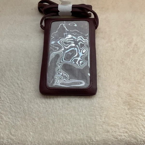 Wild fable phone crossbody - Image 2