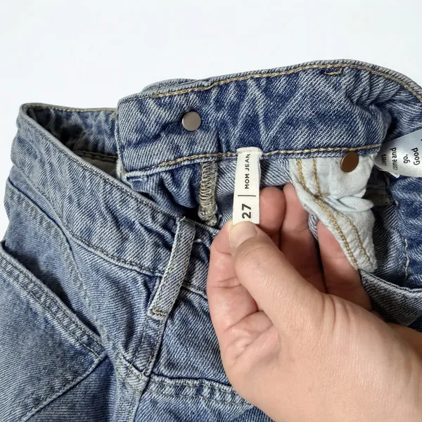 PacSun Womens Mom Jeans Size 27 Medium Wash Distressed Ripped Raw Hem High Rise - Image 5