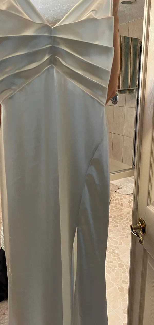 Windsor White maxi satin dress - Image 3