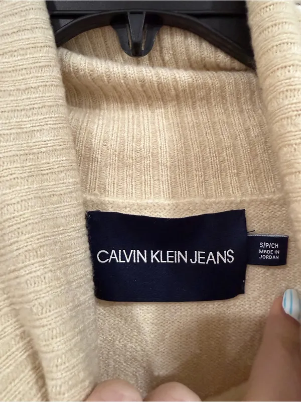 Calvin Klein Men's Beige Turtleneck Sweater​ - Image 6