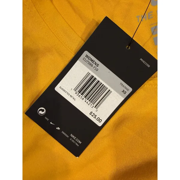 Nike Dri-FIT Women's XS Yellow Short Sleeve Solid Polyester T-Shirt (F43) - Image 7